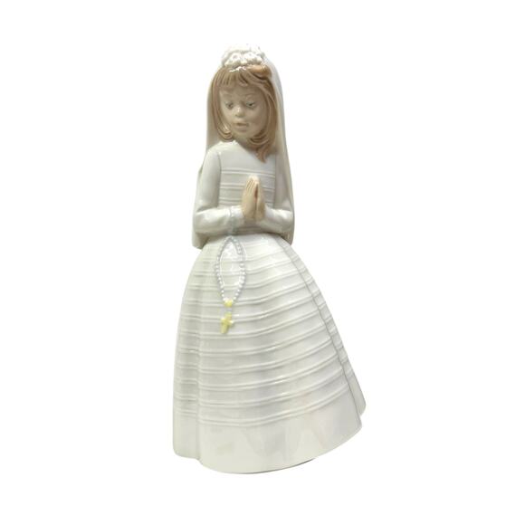 Retired Nao by Lladro Spain Porcelain Figurine # 236 Girl Praying Communion EPC! - Picture 1 of 7